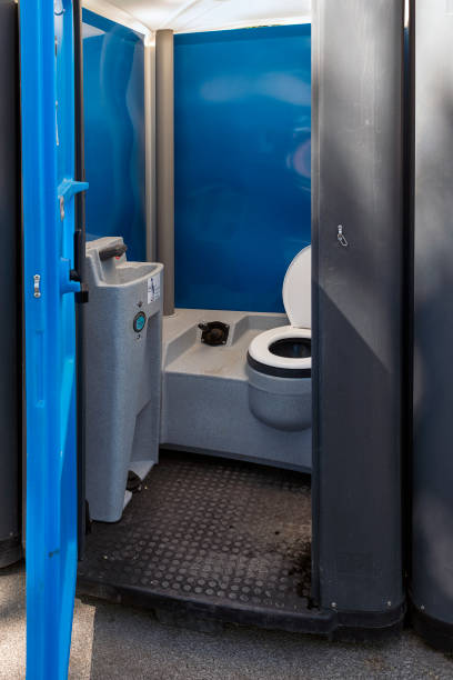 Portable Toilet Options We Offer in Orangeville, UT